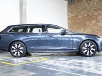 tweedehands Volvo V90 T6 Recharge AWD Ultimate Bright | Panoramadak | Harman Kardon audio | 360º camera | Stoel- en stuurverwarming | Verwarmbare achterbank