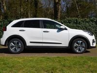 tweedehands Kia e-Niro ExecutiveLine 64kWh Navi/Led/Stoelverwarming en koeling/Achteruitrijcamera/Leer PRIJS 22730,- EX BTW