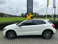 tweedehands Mercedes GLA250 4Matic Prestige Pano / Camera / Night pakket