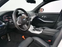 tweedehands BMW 320 3-SERIE i 184pk xDrive High Executive M-pakket AUTOMAAT M-Sport / Adaptive Cruise / Stoelverwarming