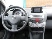 tweedehands Toyota Aygo 1.0-12V Dynamic Navigator, Automaat, Airco, LM, APK 5-25