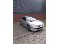 tweedehands Peugeot 206 1.4 X-line met nieuwe APK