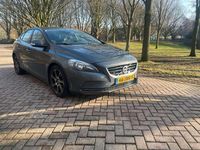 Occasion Volvo V40 Kinetic 114 PK (83 kW) 2013 Grijs MPV