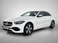 Nieuw Mercedes 300 Business 230 kW (313 PK) 2025 Licht poolwit uni metallic Sedan