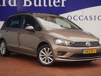 Occasion VW Golf Sportsvan Highline 125 PK (91 kW) 2016 Geel MPV