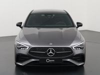tweedehands Mercedes 180 CLA-KLASSE CoupéAMG NIGHT | Keyless Entry | 19 " Multispaaks AMG velgen | Achteruitrijcamera | Sfeerverlichting | Stoelverwarming | DAB+ Radio |