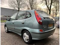 tweedehands Nissan Almera Tino 2.0 Automaat/Airco/Youngtimer/Hoge Instap.