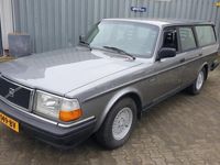 tweedehands Volvo 240 2.3 Estate Automaat