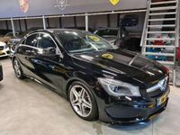 tweedehands Mercedes CLA180 Automaat - AMG Pakket - Navigatie - Xenon - LED -