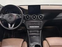 Occasion Mercedes CLA180 Shooting Brake AMG 123 PK (90 kW) 2016 Blauw Stationwagen