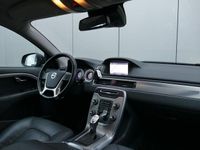 tweedehands Volvo V70 1.6 T4 AUT Nordic Xenon / Navigatie / Trekhaak / L