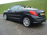 tweedehands Peugeot 207 1.6 THP Roland G.