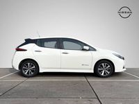 tweedehands Nissan Leaf Acenta 40 kWh *SUBSIDIE MOGELIJK* Navigatie Camera Adapt. Cruise Control Apple Carplay/Android Auto Keyless Entry Dodehoek Detectie Rijklaarprijs!