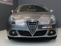 tweedehands Alfa Romeo Giulietta 1.4 Turbo 150pk Veloce Parkeersensoren, Stoelverwarming, Climate controll