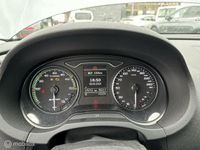 tweedehands Audi A3 Sportback e-tron PHEV Attraction geeft storing