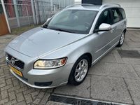 tweedehands Volvo V50 1.6 D2 S/S R-Design Pro Edition XENON I TOMTOM I T