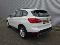 tweedehands BMW X1 sDrive18i Executive Automaat Airco / Navigatiesysteem / Parkeersensor / Lm velgen