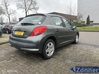 tweedehands Peugeot 207 1.4 VTi XR