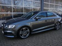 tweedehands Audi A3 Limousine 35 TFSI CoD Sport S Line Edition panoramadak!