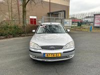 tweedehands Ford Mondeo 1.8-16V Platinum