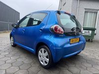 Occasion Toyota Aygo Comfort 68 PK (50 kW) 2010 Blauw Hatchback