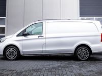 tweedehands Mercedes Vito 111 CDI 115 pk Functional Lang /BTW-auto/ NL-auto/ Schuifdeur/ Trekhaak/ Camera/ Navigatie/ Airco/ Cruise-controle/ 17 inch lmv