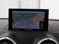 tweedehands Audi A3 Sportback e-tron Edition | Schuifdak | Trekhaak | Virtual Cockpit | Full LED | Navigatie | PDC | Lane Assist | Climate control