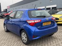 Occasion Toyota Yaris Hybrid Active 73 PK (53 kW) 2019 Blauw Hatchback