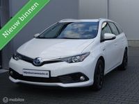 tweedehands Toyota Auris 1.8 hybrid Station, Dealer, Led, Navi, Camera