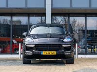 tweedehands Porsche Cayenne Turbo 4.8