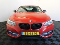 tweedehands BMW 220 220 2-serie Coupé i High Executive | Navi |