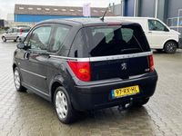 tweedehands Peugeot 1007 1.4 Gentry Nieuwe Apk+Airco