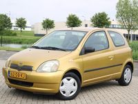 Occasion Toyota Yaris Sol 68 PK (50 kW) 1999 Geel Hatchback