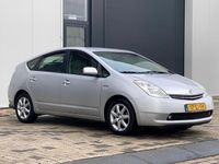 tweedehands Toyota Prius 1.5 VVT-i business Navi Keyless Nieuwe accupakket 6 maanden garantie