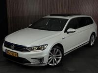 Occasion VW Passat Highline 218 PK (160 kW) 2015 Wit Stationwagen
