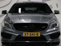 Occasion Mercedes CLA45 AMG Shooting Brake AMG 362 PK (266 kW) 2015 Grijs, metallic lak Stationwagen