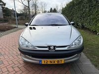 Occasion Peugeot 206 88 PK (64 kW) 2004 Grijs Hatchback