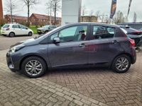 tweedehands Toyota Yaris 1.5 Hybrid Design