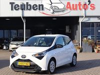 Occasion Toyota Aygo X-play 72 PK (52 kW) 2020 Wit Hatchback