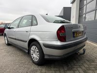 Occasion Citroën C5 Prestige 136 PK (100 kW) 2002 Grijs Hatchback