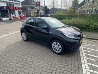 tweedehands Toyota Aygo X 1.0 VVT-i MT play