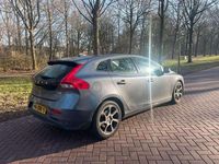 Occasion Volvo V40 Kinetic 114 PK (83 kW) 2013 Grijs MPV