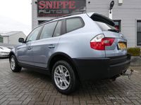 tweedehands BMW X3 2.5i Executive AUTOMAAT-CLIMA-NAVI-TREKHAAK-PDC V+