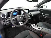 Occasion Mercedes A180 AMG line 136 PK (100 kW) 2024 Blauw Sedan