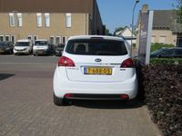 tweedehands Kia Venga 1.4 CVVT DynamicLine (Stoel/stuurverwarming,Keyless,Panoramadak,PDC,1/2 Leer) -- 91.308 Km --