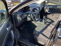 Occasion Peugeot 308 SW 120 PK (88 kW) 2016 Zwart (metallic) Stationwagen