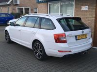 Occasion Skoda Octavia GreenLine 110 PK (80 kW) 2014 Wit Stationwagen