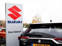 tweedehands Suzuki Swift 1.2 Style Smart Hybrid Nieuw 6 Jaar Fabrieksgarantie!!