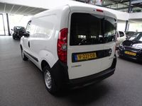 tweedehands Opel Combo 1.3 CDTi L1H1 Edition