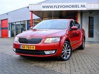 Occasion Skoda Octavia Business Line 150 PK (110 kW) 2016 Rood Hatchback
